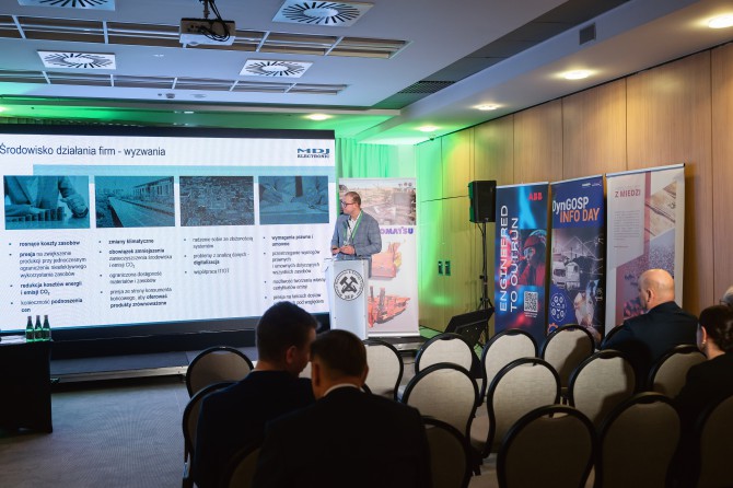 2025-02-24_15-34-10_02