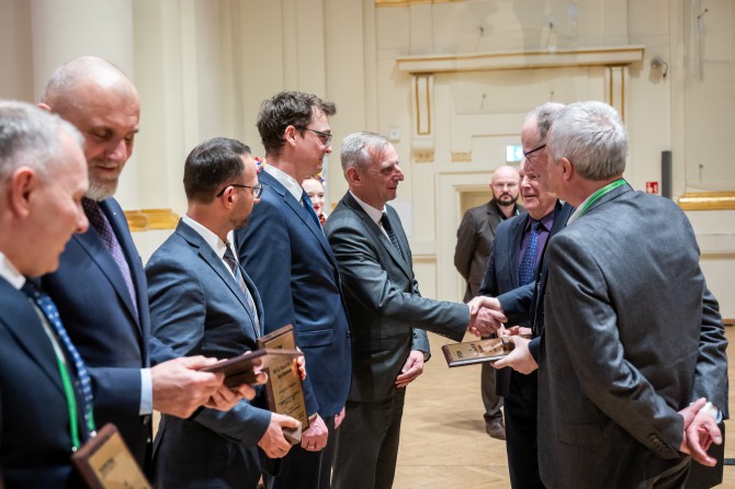 2026-02-23_18-34-35_02