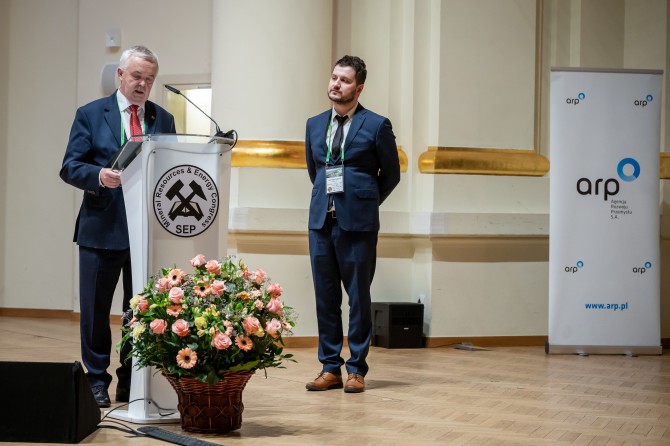 2026-02-23_18-41-02_02