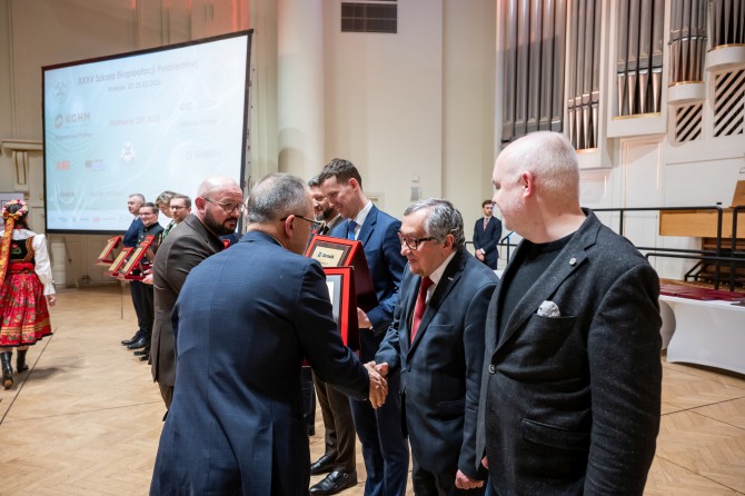 2026-02-23_18-52-13_03