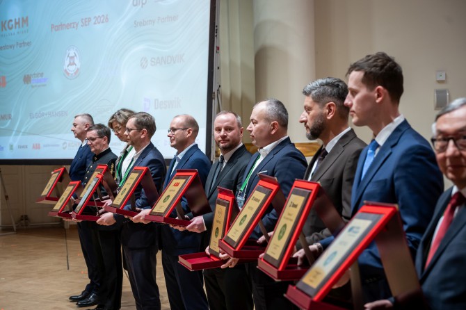 2026-02-23_18-52-25_02