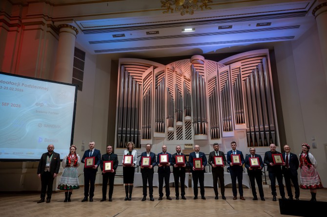 2026-02-23_18-52-54_03