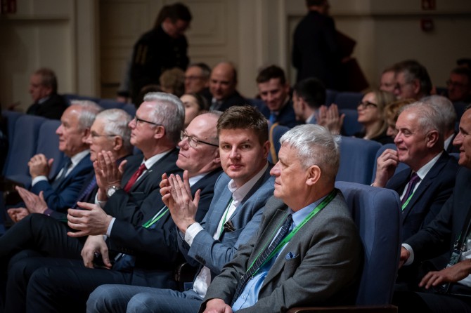 2026-02-23_18-53-40_02