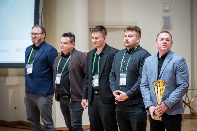 2026-02-23_18-56-40_02