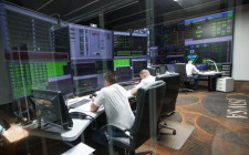 Automatyzacja i monitoring, które realnie zmniejszają ryzyko i koszty