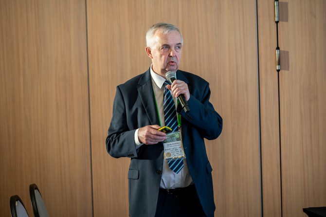 2026-02-22_15-56-53_02