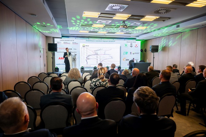 2026-02-22_16-14-26_02