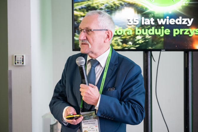 2026-02-22_17-43-41_02