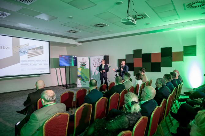 2026-02-22_18-15-37_02