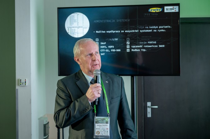 2026-02-22_18-16-58_02