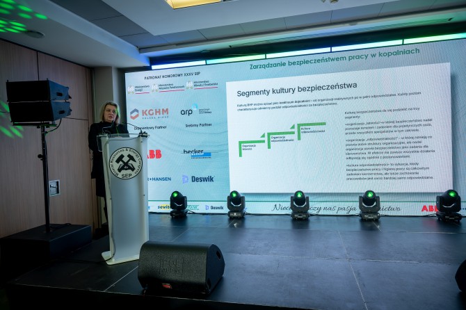 2026-02-22_18-17-58_02