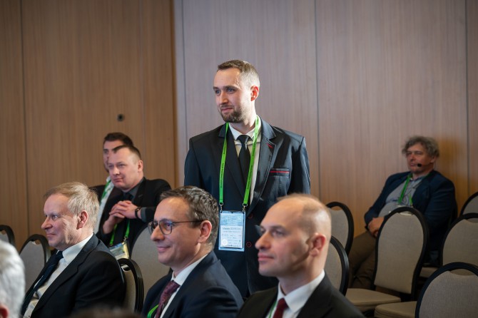 2026-02-22_18-43-55_02