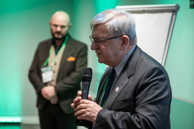 2026-02-23_09-23-32_02